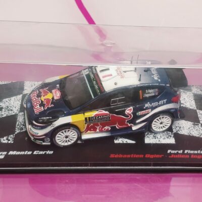 MAQUETA 1/43 FORD FIESTA WRC SEBASTIEN OGIER *FALTA RETROVISOR COPILOTO*