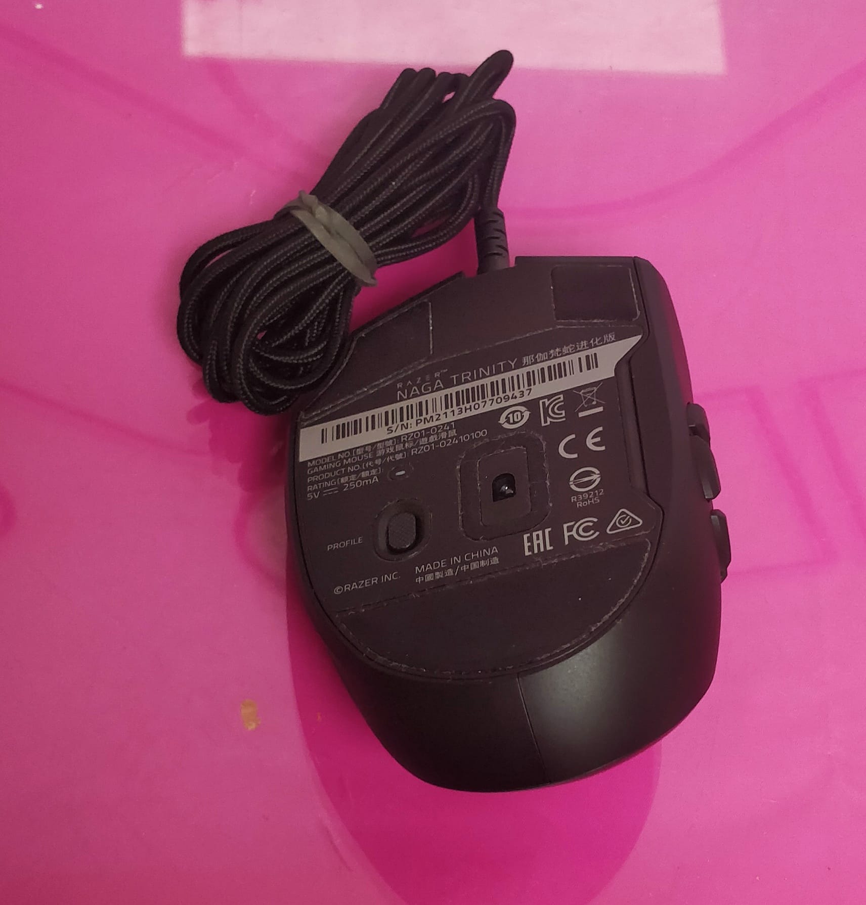RATON RAZER NAGA TRINITY RZ010241 C/TECLADO LATERAL Nolotire