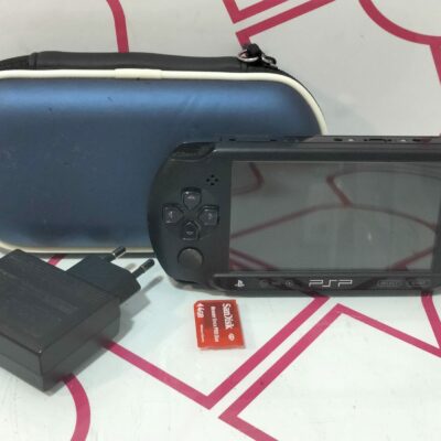 CONSOLA PSP MODELO 1004 NEGRA CON CARGADOR Y FUNDA + TARJETA PRO DUO 4GB