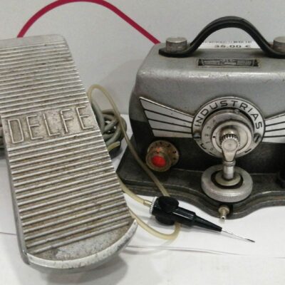 MAQUINA INDUSTRIAL PARA COSER Y REPARAR MEDIAS – INDUSTRIAS DELFE