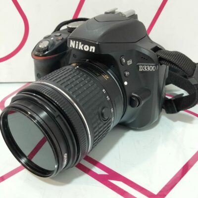 CAMARA REFLEX NIKON D3300 + OBJETIVO 18-55MM 1:3.5-5.6G + 2 BATERIAS