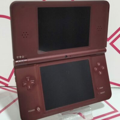CONSOLA NINTENDO DSI XL MARRÓN *SIN CARGADOR + TARJETA R4