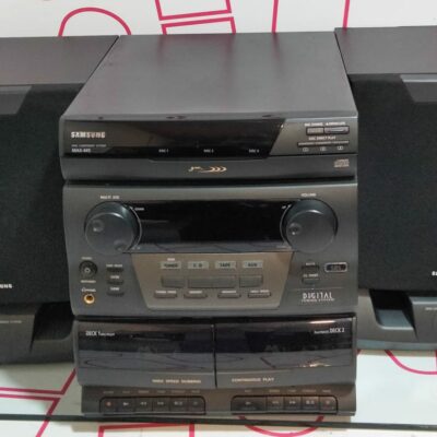 MINICADENA SAMSUNG MAX-445 CON ALTAVOCES RADIO / CD / CASSETTE **TARA CASSETTE 2