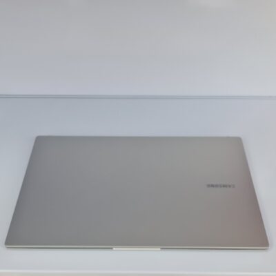 SAMSUNG GALAXY BOOK 2 8GB 512GB LCD 15.6″ A ESTRENAR