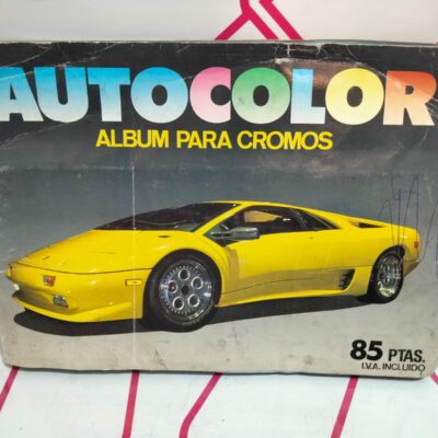 ALBUM DE CROMOS AUTOCOLOR *INCOMPLETO (129 CROMOS PEGADOS)