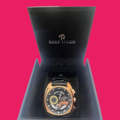 RELOJ PULSERA ANALOGICO CABALLERO REEF TIGER RGA3363 ESFERA CUADRADA CORREA PIEL NEGRA